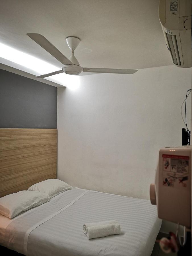 Dragon Door Hotel Sitiawan Exterior foto